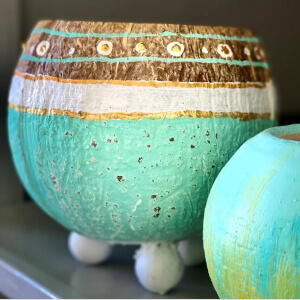 Neighborhood Month recorder Decorated coconut bowl - Beautiful Localhands